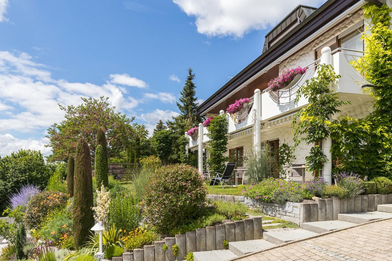 Gaestehaus Anita Hotel Gailingen Bagian luar foto