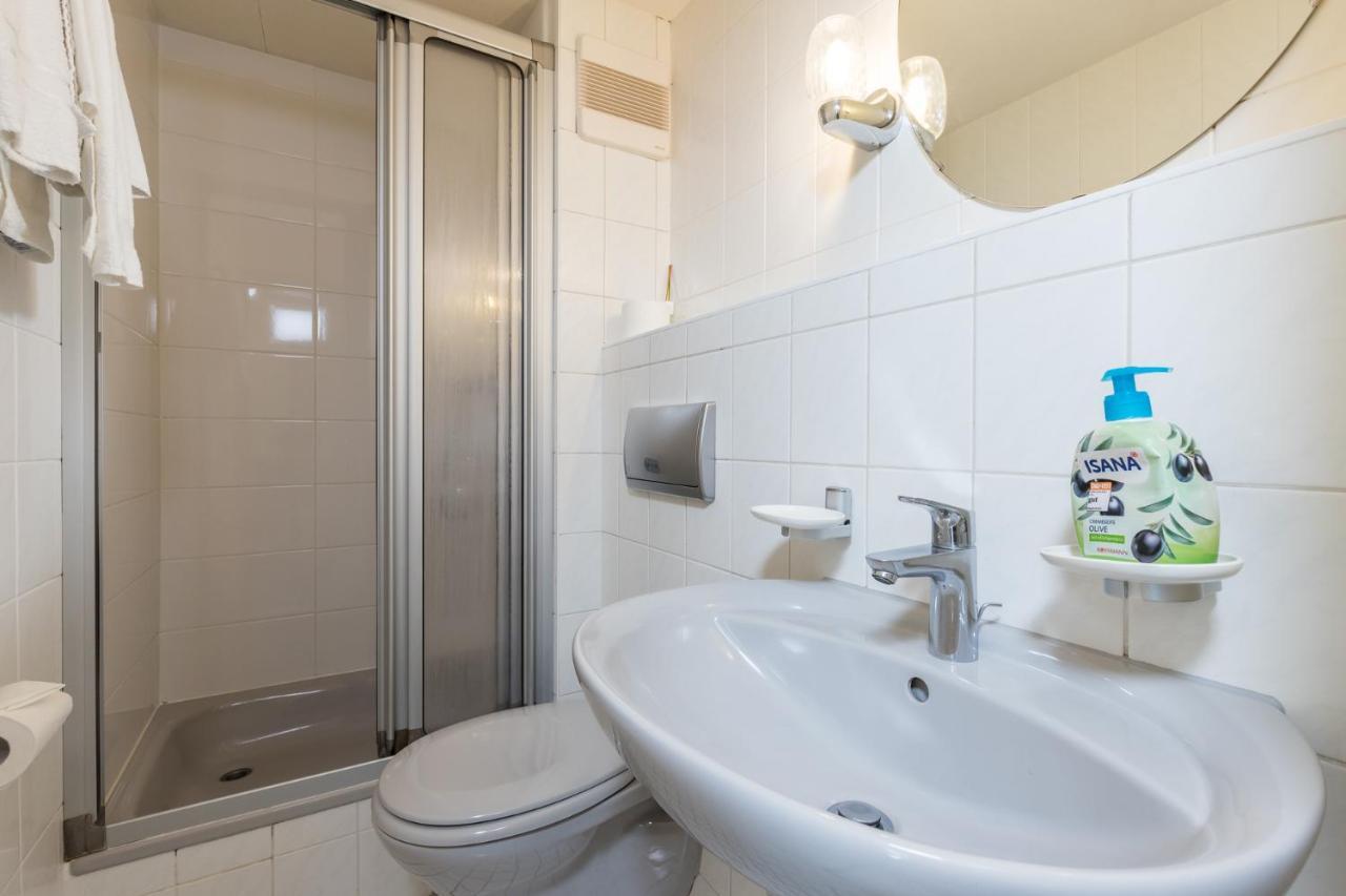 Gaestehaus Anita Gailingen Bagian luar foto